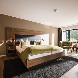 Deluxe Zimmer mit Kingsize-Bett